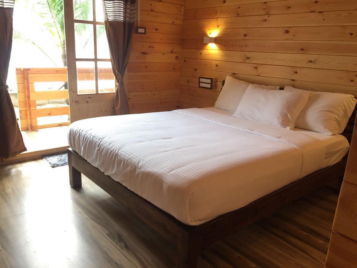 Breezywood Resort Malvan Ngoại thất bức ảnh