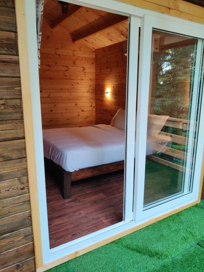 Breezywood Resort Malvan Ngoại thất bức ảnh