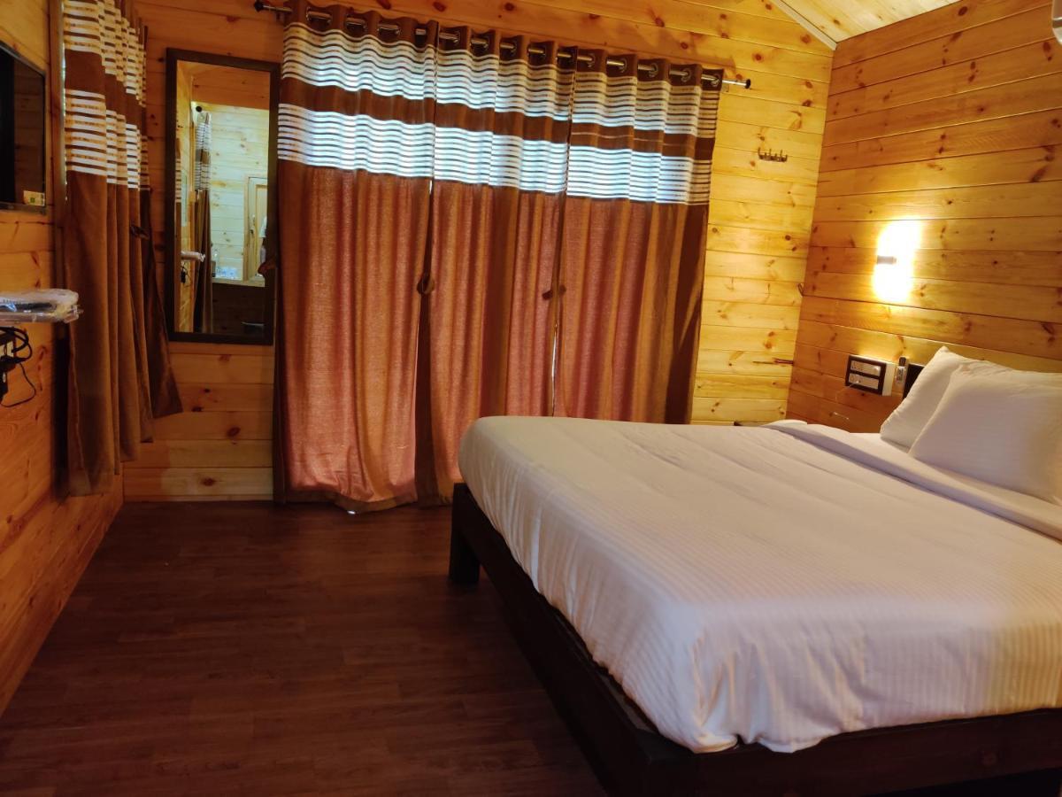 Breezywood Resort Malvan Ngoại thất bức ảnh